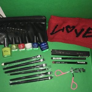 Tiny Bundle Just $10